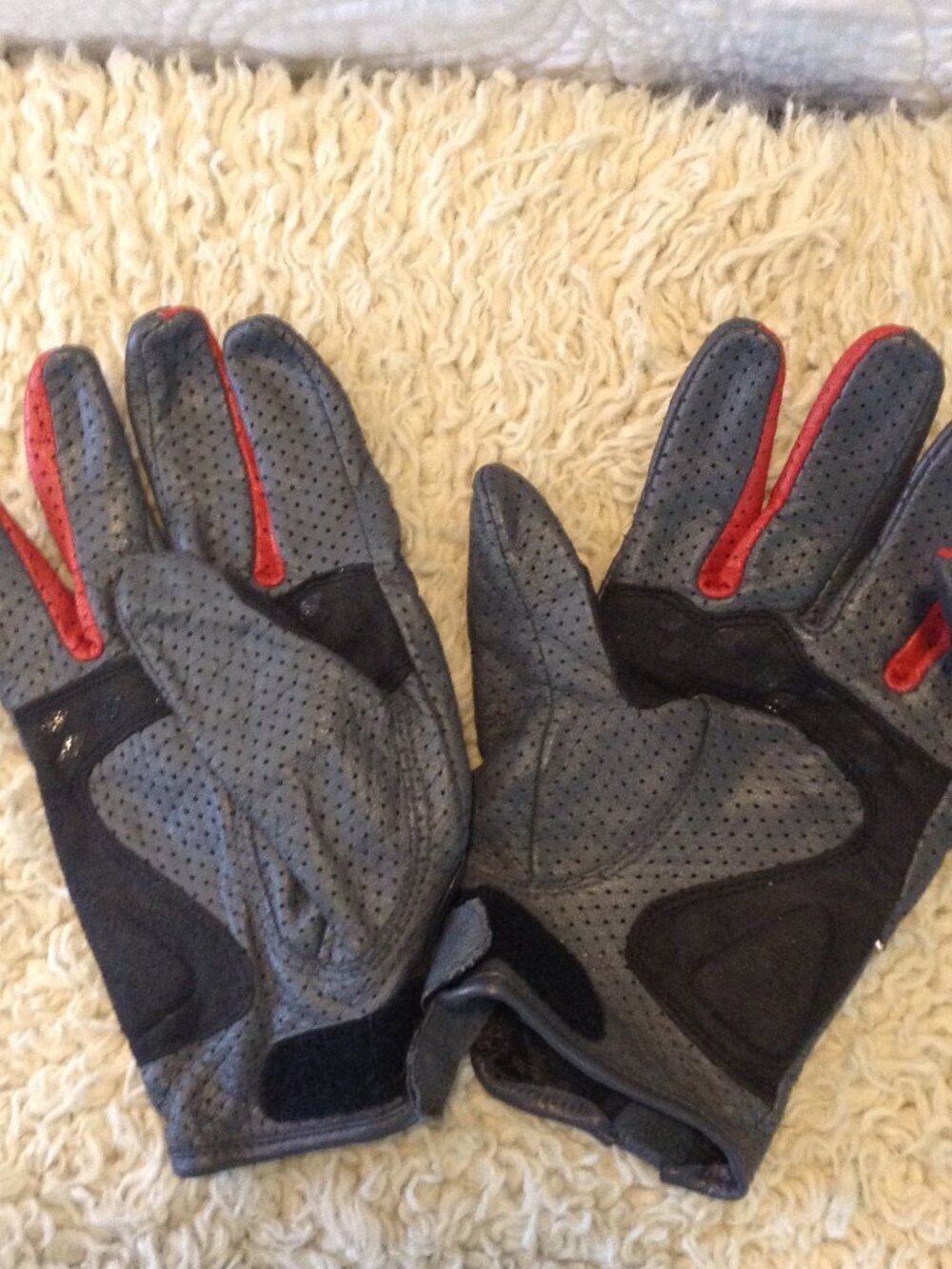 Can-Am Leather Riding Gloves W "L" Motorcycle riding Snowmobiling Poly Lining